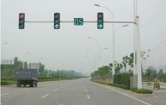 交通信號燈桿件如何維護和保養？